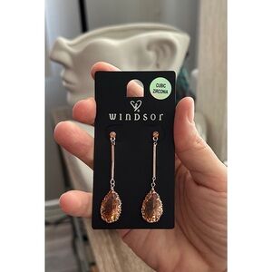 Brand New! Windsor CZ Rose Gold Amber Jeweled Dangle Earrings
